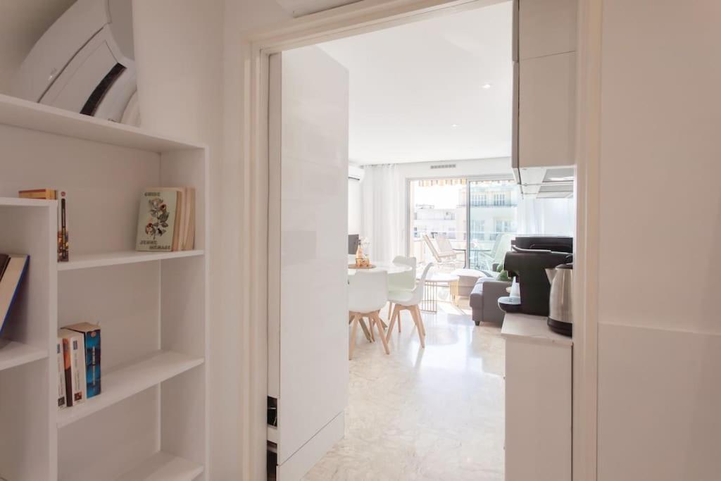 L28 Californie 1min Walk Sea 3bdr/ Ac & Balcony Appartamento *
