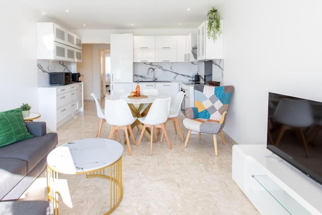 Appartamento L28 Californie 1min Walk Sea 3bdr/ Ac & Balcony