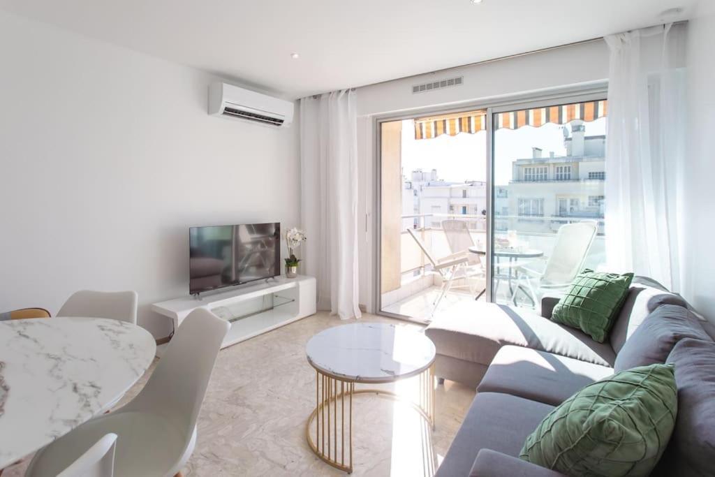 Appartamento L28 Californie 1min Walk Sea 3bdr/ Ac & Balcony *